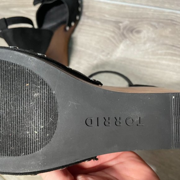 TORRIF Black Knot Bow Wood Womens Platforms - Picture 11 of 11